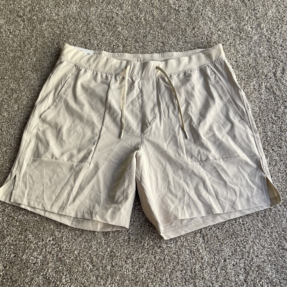 Crane Shorts Mens XL Beige Microfiber Stretch Lined Running Athletic Gym Pockets